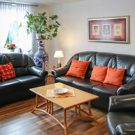 Appartement Karkossa *